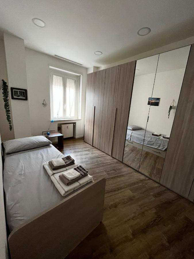 Appartamento Milano Centro Corso Como Екстер'єр фото